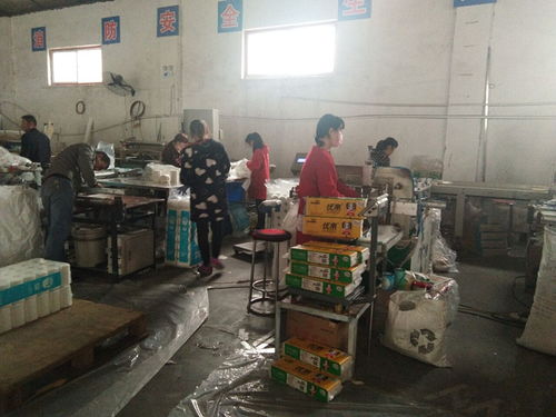 衛(wèi)生紙機器需要幾臺設(shè)備可以生產(chǎn)出成品